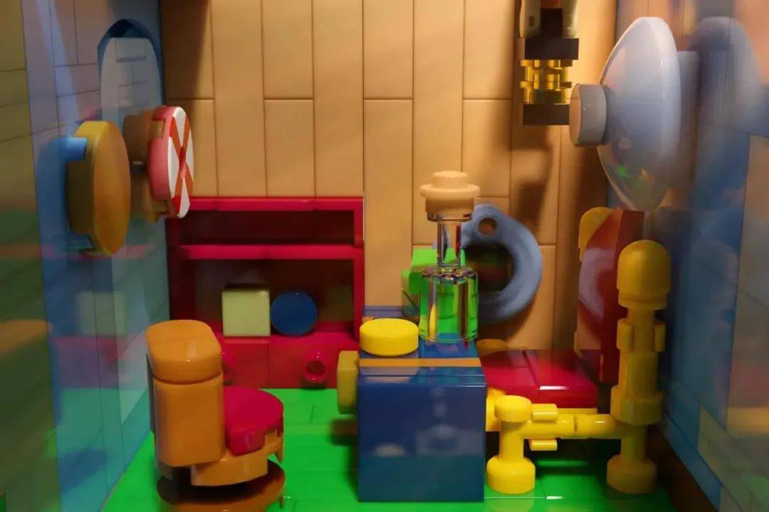 原创乐高ideas作品海绵宝宝蟹堡王餐厅获得10000票支持