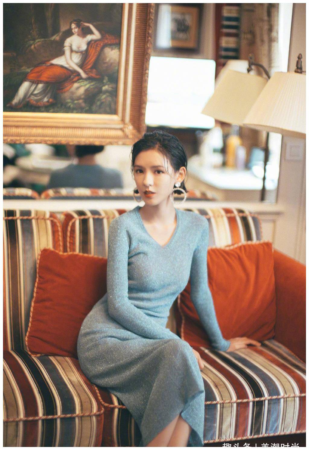 最近,张曦应邀参加巴黎2020春夏时装周.