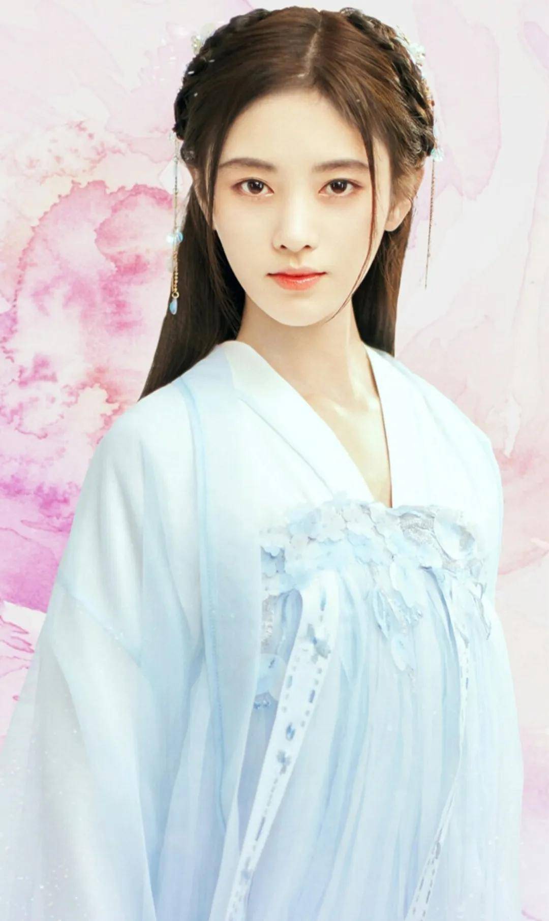 鞠婧禕:成也妝容敗也妝容_美女_芸汐_千年