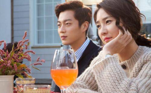 原创移情别恋的女人即便嘴上不说也藏不住这5个明显表现