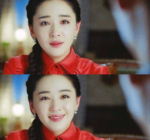 印象中最深刻的便是阚清子与李易峰曾出演的《麻雀》中所饰演的李小男