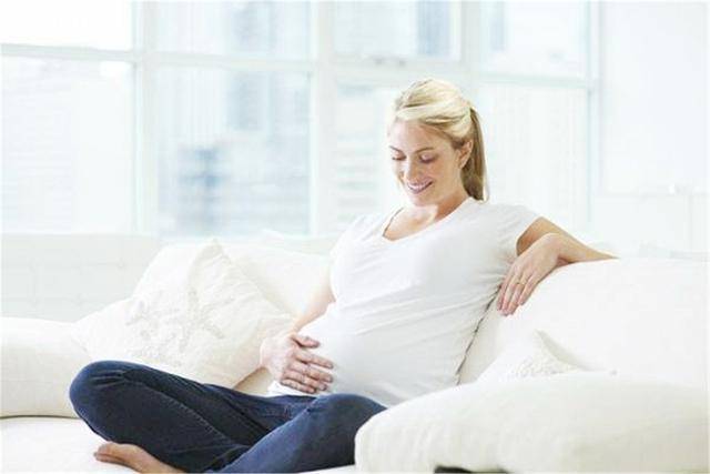 【妊娠剧吐】妊娠剧吐的治疗措施_妊娠剧吐对胎儿的影响
