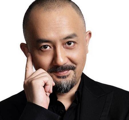 值得一提的是陈祖荣的孩子也是一位很优秀的演员.