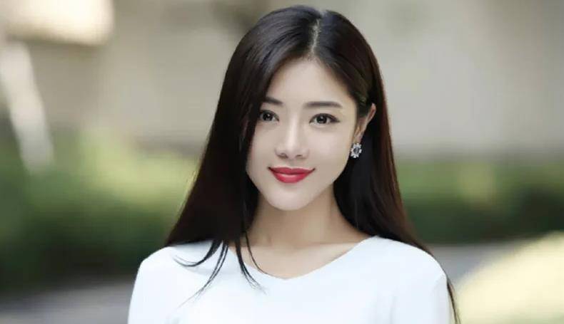 一哭封神的背后,你永远想不到,邓家佳为了成名付出了什么_孙红雷_胡歌