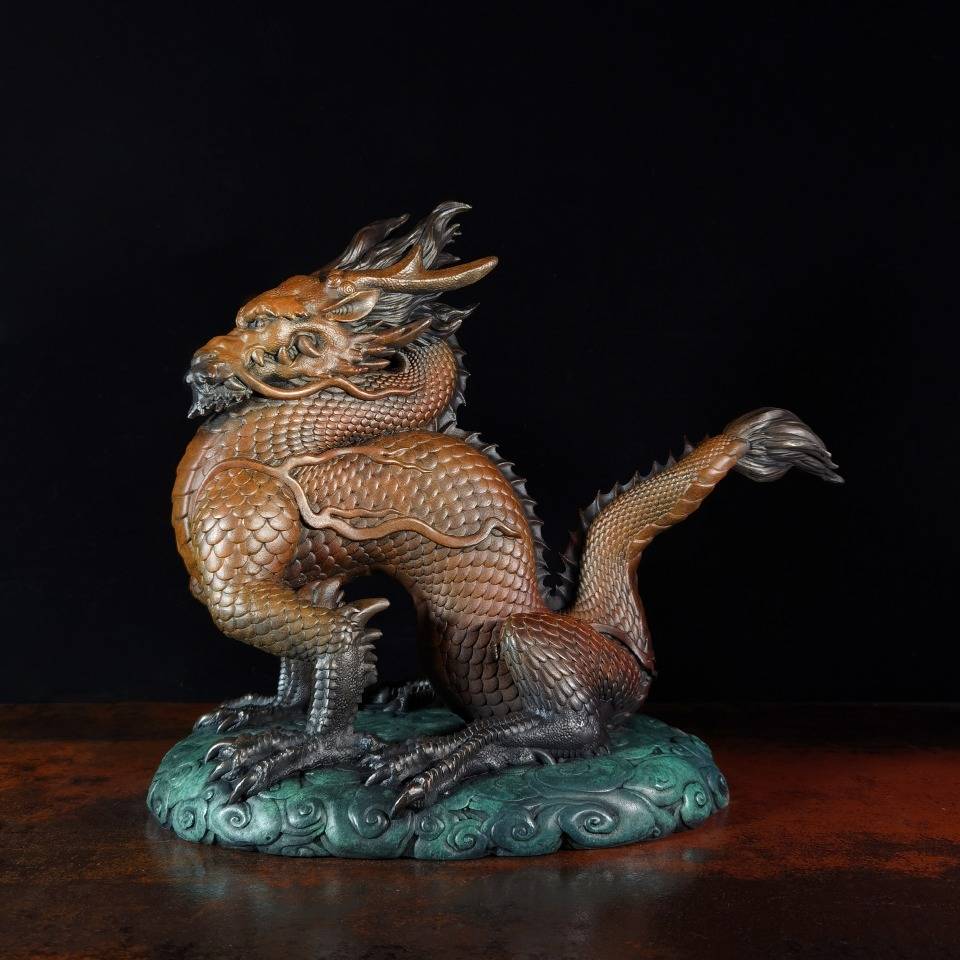 东家app:看完他的艺术作品,我做梦都在和神魔交战_郑宝成_雕塑_创作