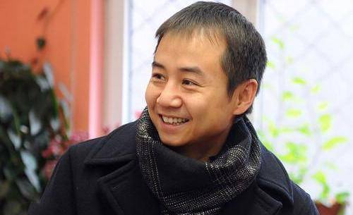 曾2部电影4分钟让观众落泪,如今比儿子还红_苇青_毛孩_母亲