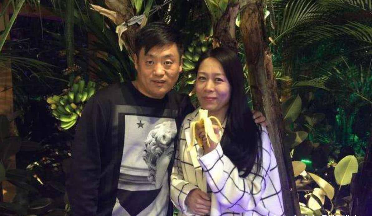 大家对宋晓峰都不陌生吧,就在最近辽宁卫视的舞台舞台上他还和金玉婷