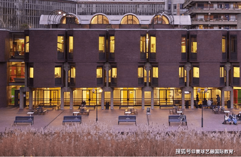 与茱莉亚音乐学院齐名的英国市政厅音乐与戏剧学院了解一下!