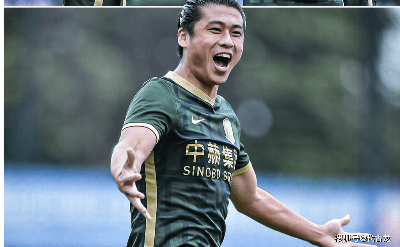 原创为国足球员长脸张玉宁连场梅开二度5场5球登顶射手榜第一