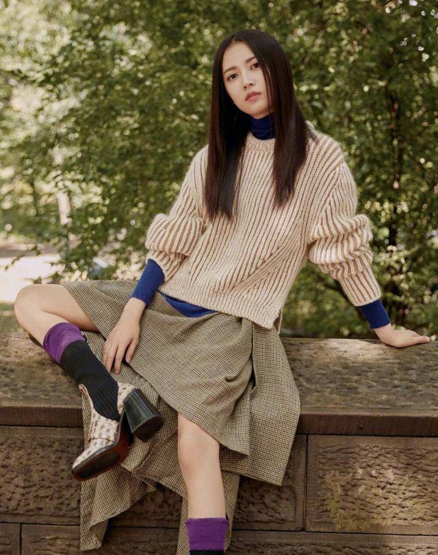 陈钰琪发文:"海兰珠你好呀"!这是要演清宫戏?_造型_民国_作品