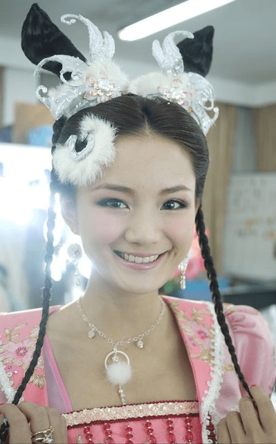 原创傻白甜演成无脑白莲花5位阿姨辈女星告诉你什么是懵懂的甜妹