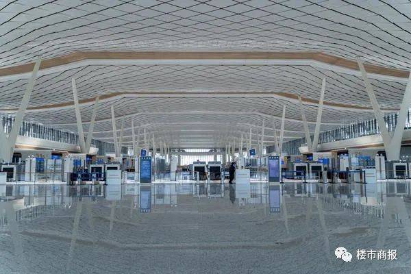 实探归来郑州航空港高铁站原小李庄火车站喜迎重大转折点