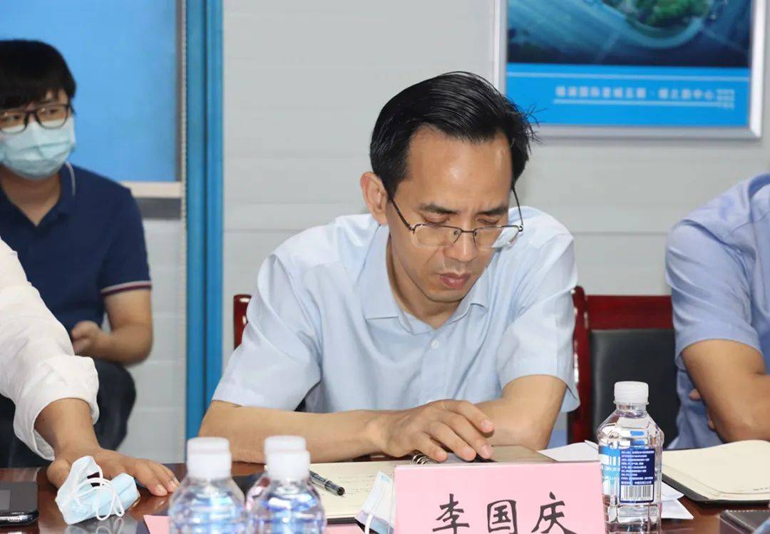 郭四军一行莅临绿之韵中心开展纾困暖企调研走访活动