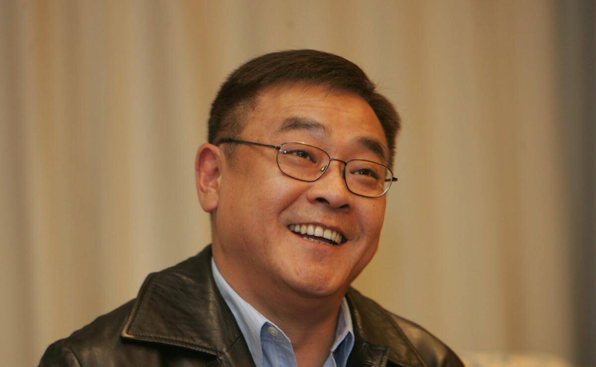 原创63岁的尔冬升居然有个5岁的女儿而且没分手就生了这个女儿