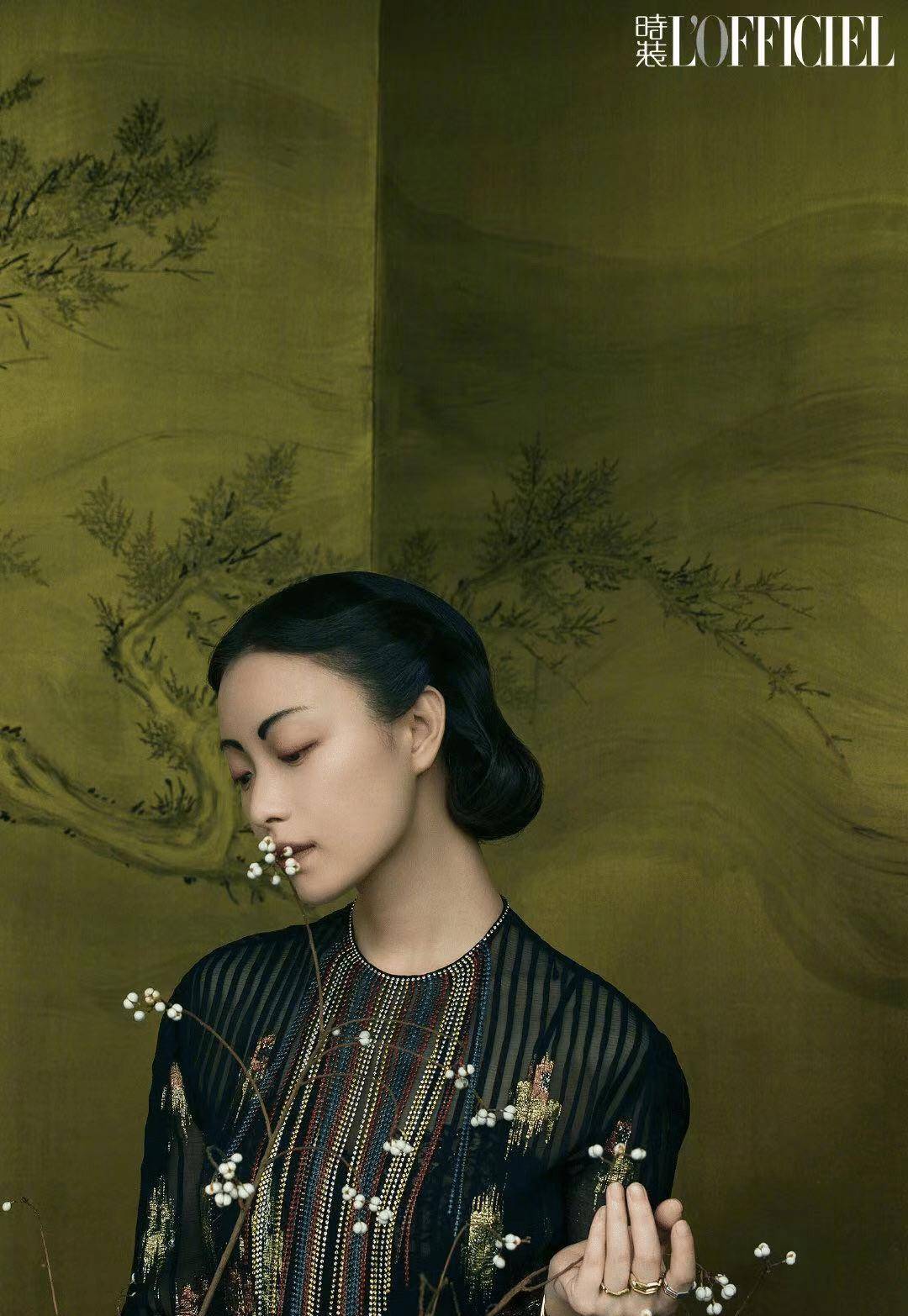 倪妮水墨眉仙都大片,再登时尚杂志封面,古典美别具一格!