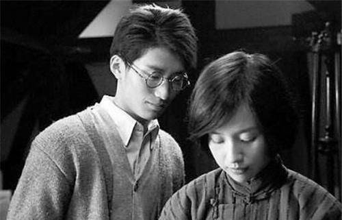 民国大才子,妻子去世后追自己学生,最后情敌的态度亮了_瞿秋白_沈剑龙