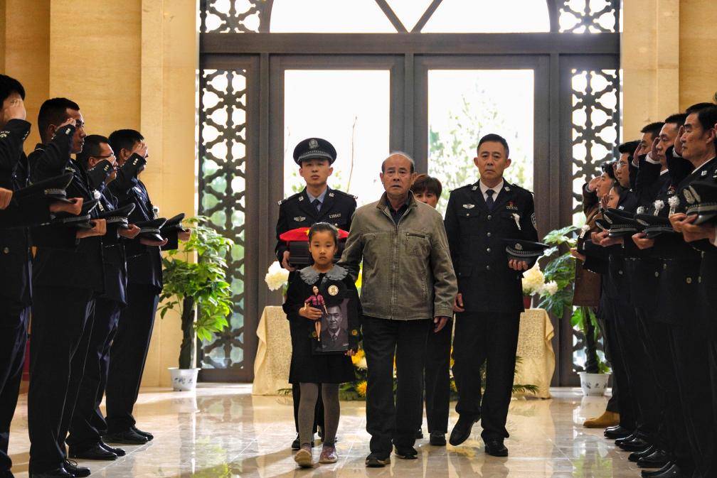 山西首部禁毒电影猎魔行动再现缉毒警察勇敢无畏