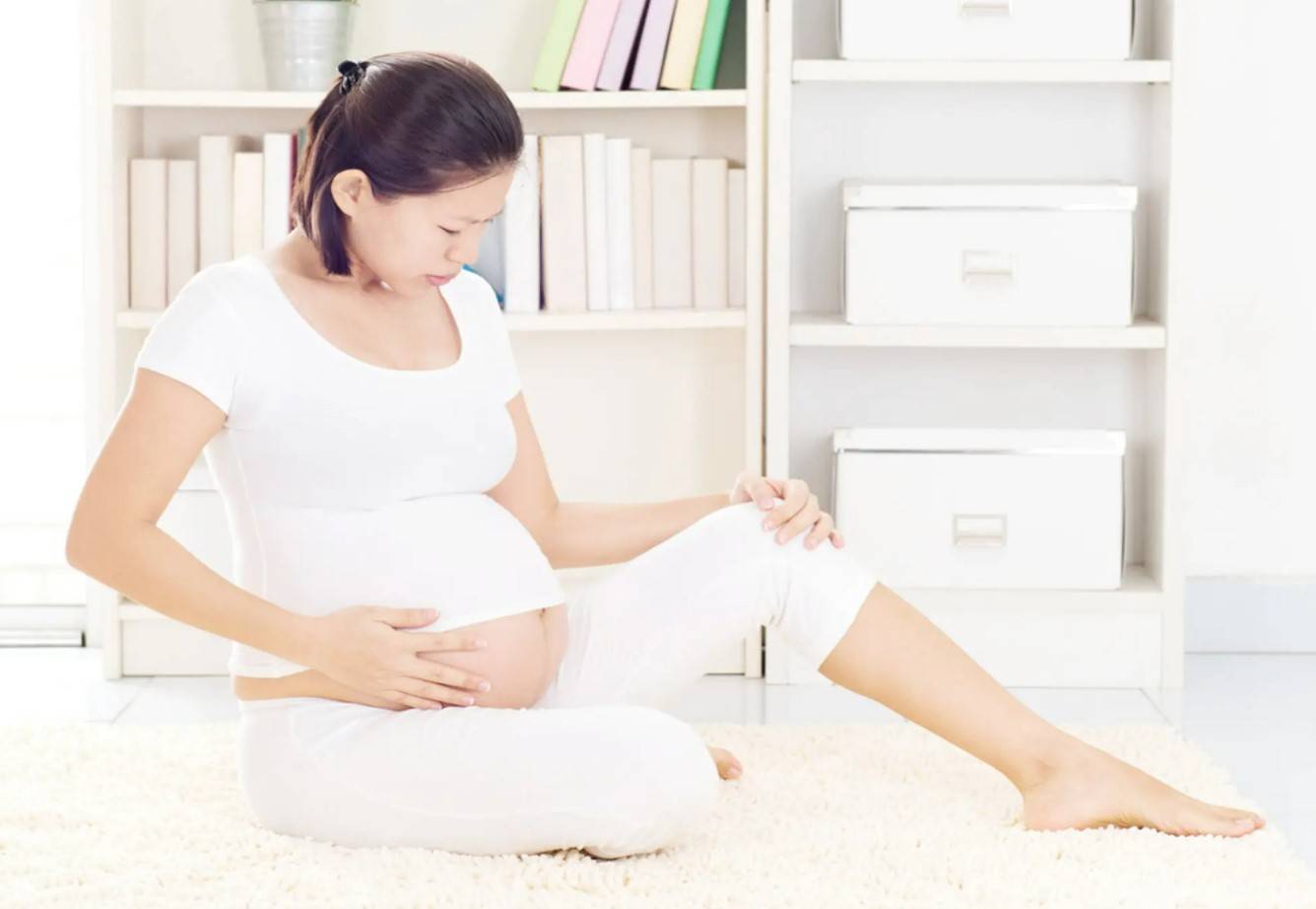 怀孕六个月以后,就要开始预防早产问题,准妈妈上岗前都要学习