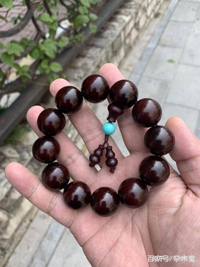小叶紫檀手串玩家包浆图欣赏_盘玩_学木堂_others
