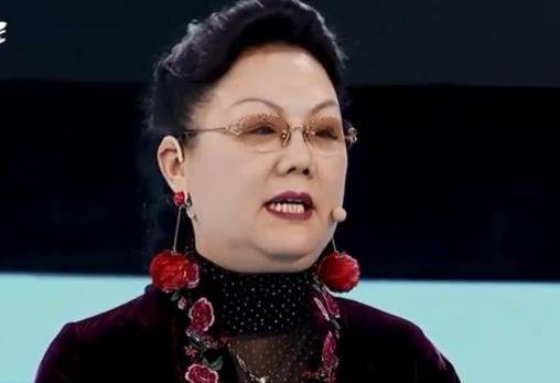 58岁相声演员杨议,为何与妻子恩爱34年0绯闻?