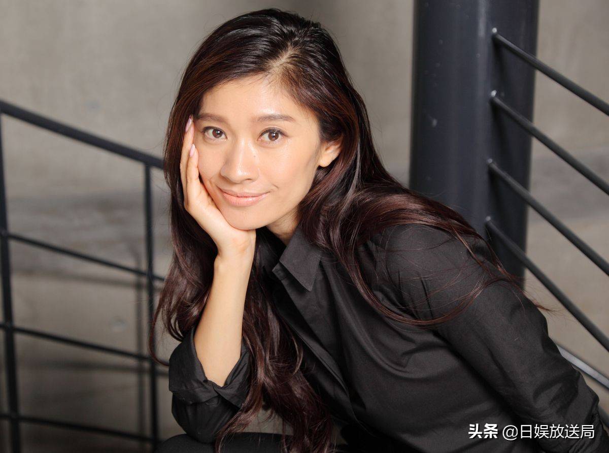 剧照《gold》剧照代表作:在世界中心呼唤爱,棒球英豪,求婚大作战,桃花