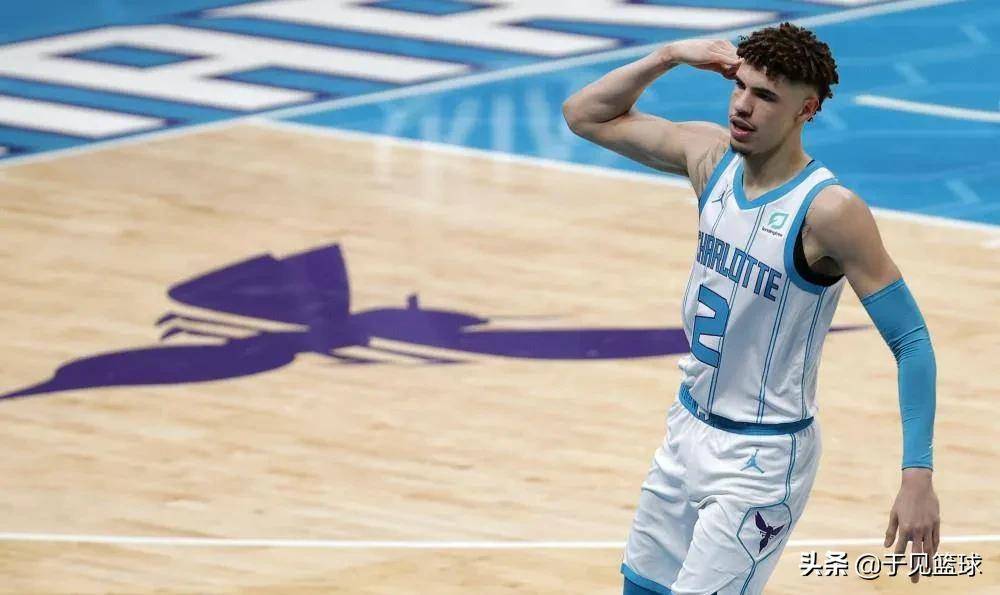 原创德安东尼正式接手黄蜂队三球鲍尔将会成为东部小哈登