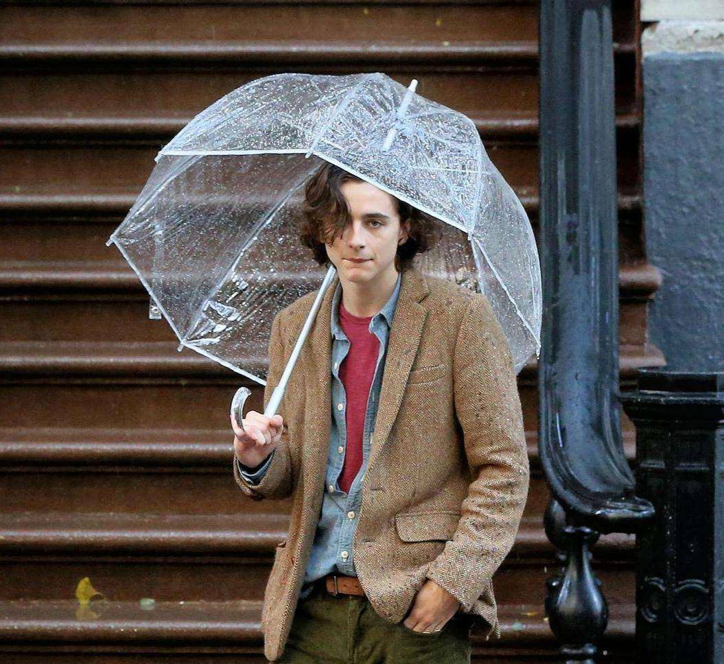 甜茶《沙丘》造型曝光,神秘有型,复古文艺男孩的教科书穿搭_衬衣_黑色