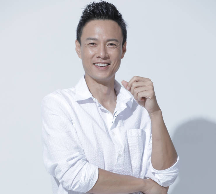 老师叶亮相亲嫁著名演员朱铁他把我当成宝生一双儿女很幸福