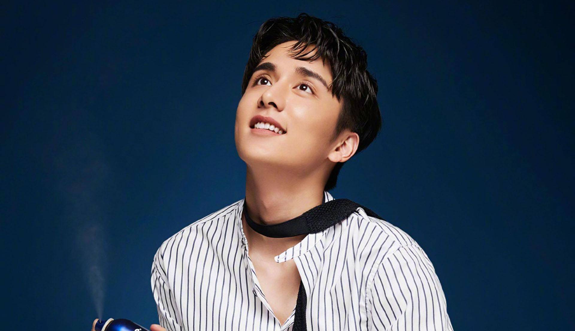 原创张新成儿时家庭负债30万19岁成艺考之神25岁爆红