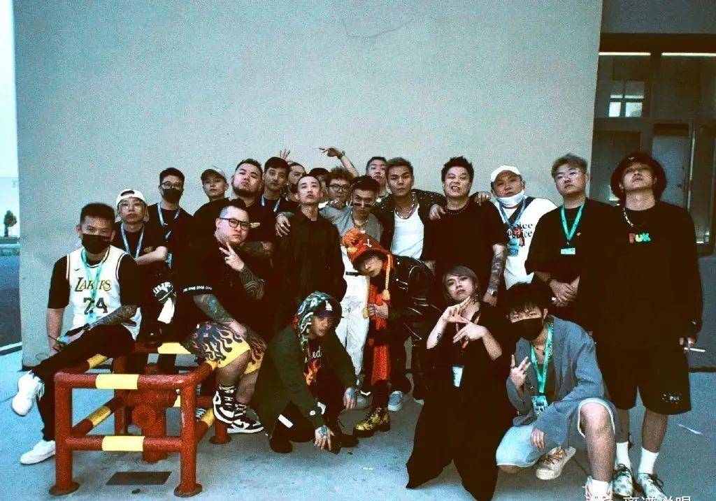 他是《中国新说唱》的最大黑马，如今霸气踢馆_威尔_Rapper_巅峰