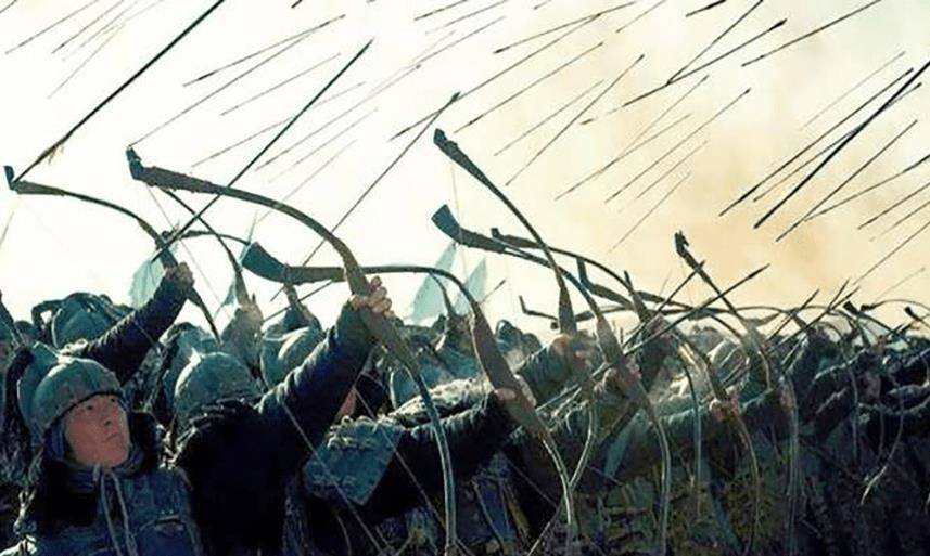 原创古代弓箭根本射不穿盾牌,为何打仗时还要玩命射盾?