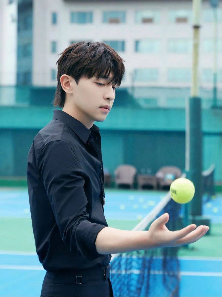 小八卦,杨紫吴亦凡,关晓彤,赵露思_团队_喻言立_资源