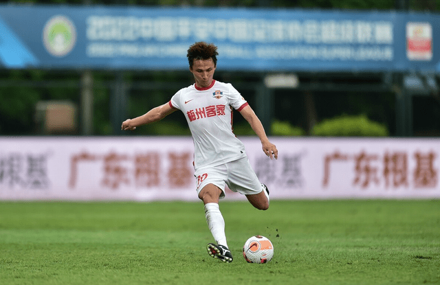 原创科索维奇造3球杜加利奇头球乌龙尹鸿博破门梅州客家41沧州雄狮