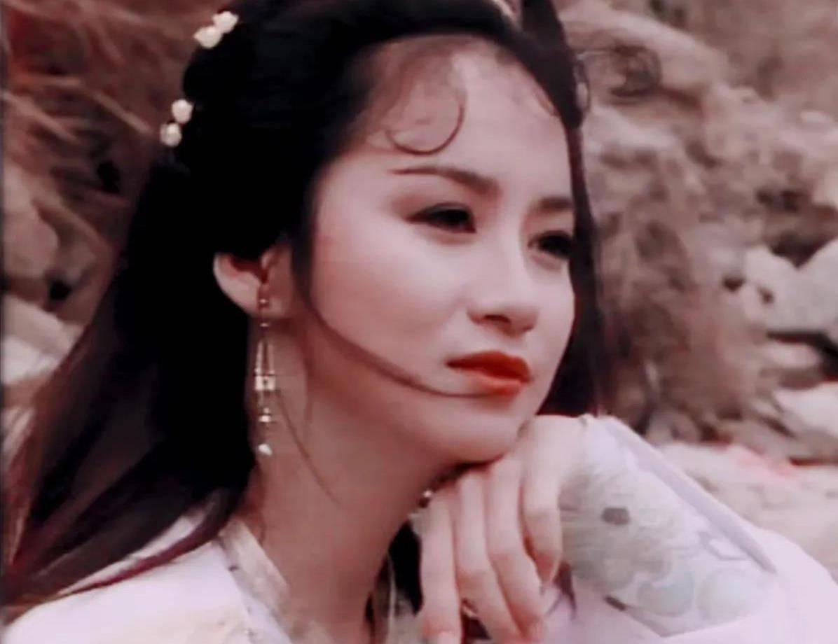 88版《绝代双骄》中的苏樱,是谢宁众多武侠剧的经典角色之一精致娇美