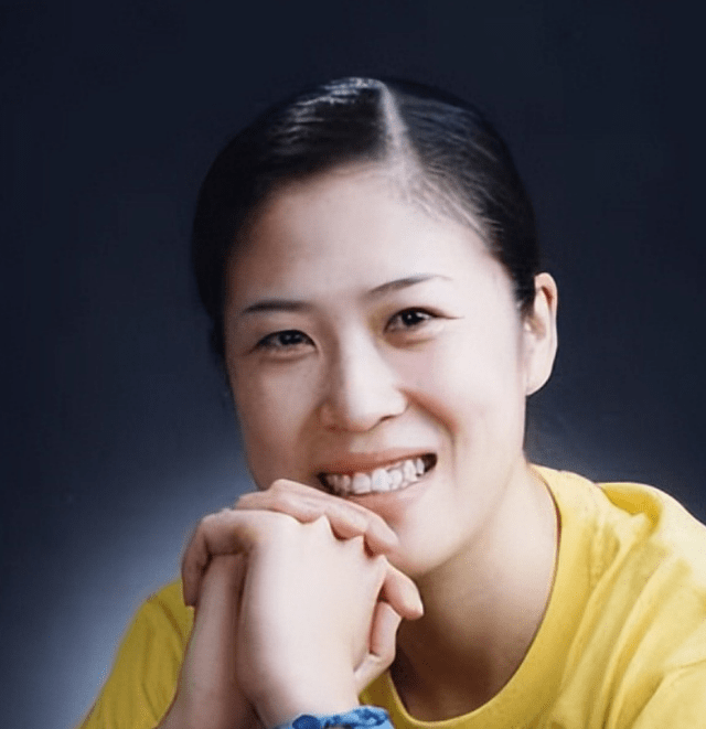 原创高崚和张军两次拿到奥运会的冠军退役后生活得怎样呢