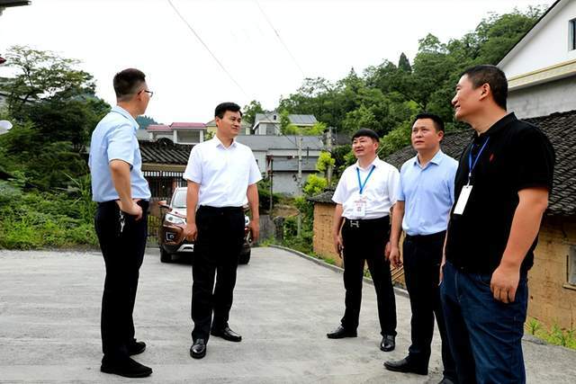 向恒林 湘西州委图片