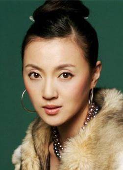 "小品公主"金玉婷:与林永健传绯闻毁前途,47岁靠礼佛救赎自己_舞台