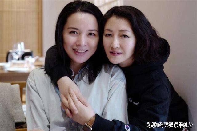 原创低调多年靳东妻子原来是我们熟悉的女演员难怪一直0绯闻