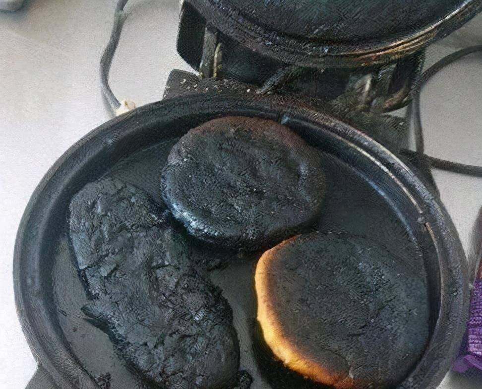 原创有个不会做饭的妈妈何种体验孩子崩溃大哭从没吃过正常的饭