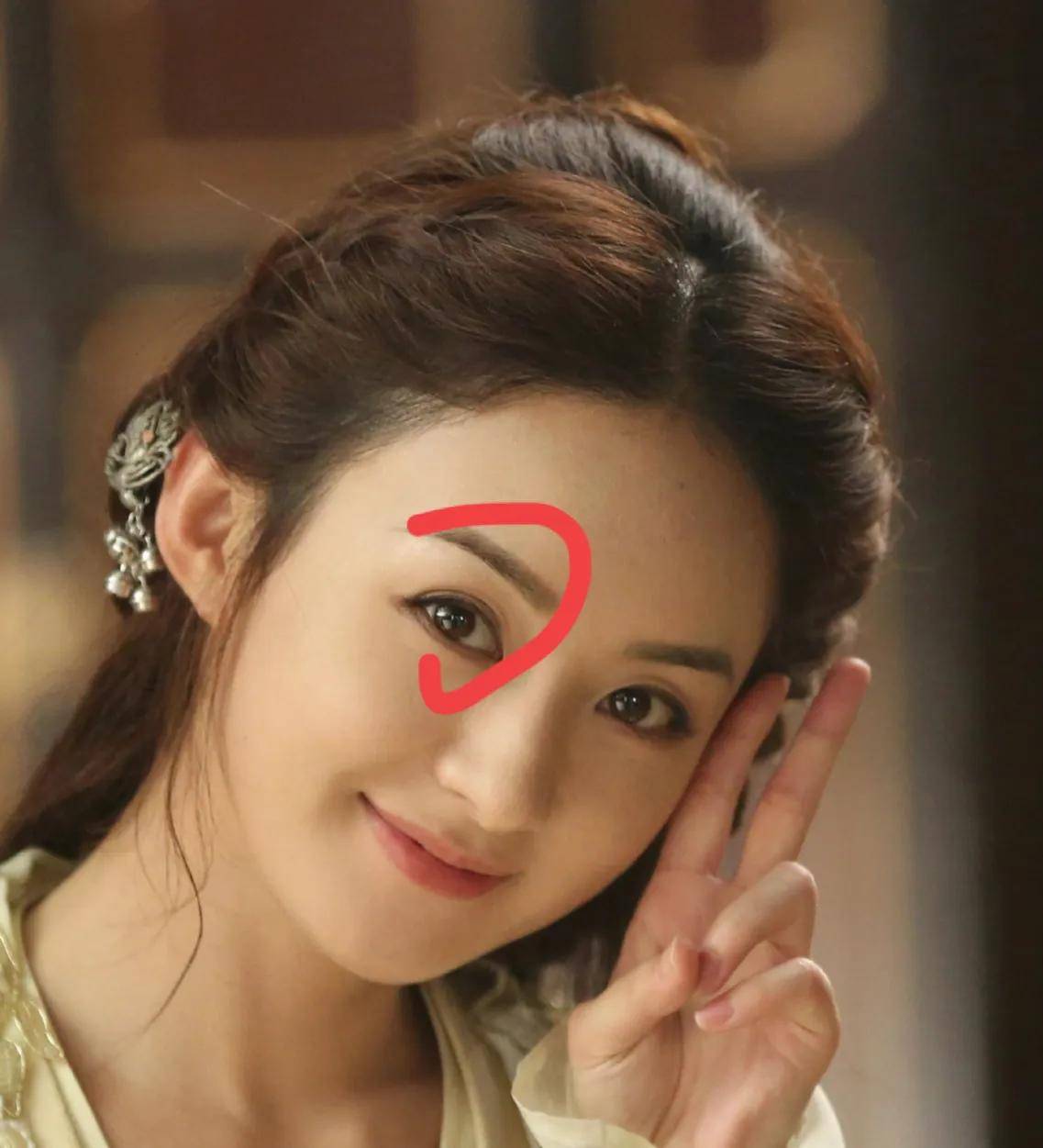 原创眼窝深陷年龄感加重可她们为什么更有气质了呢赵丽颖篇