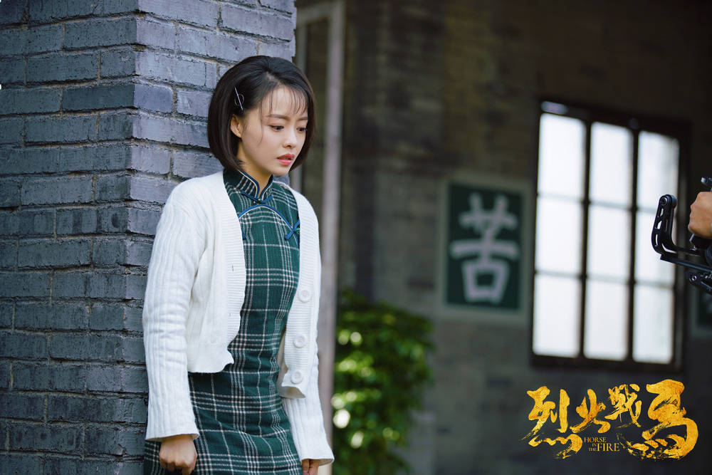 余心恬毕业于浙江传媒大学,2010年以电视剧《大西南剿匪记》出道,饰演