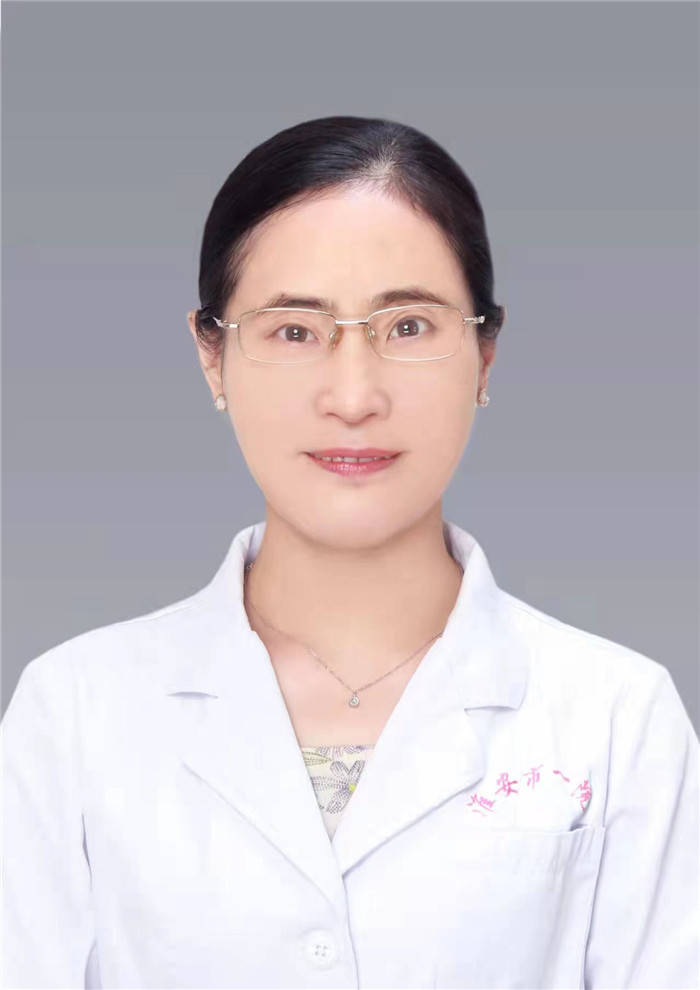 她把满腔的热情奉献给自己热爱的伤口造口事业_唐艳华_护理_专科