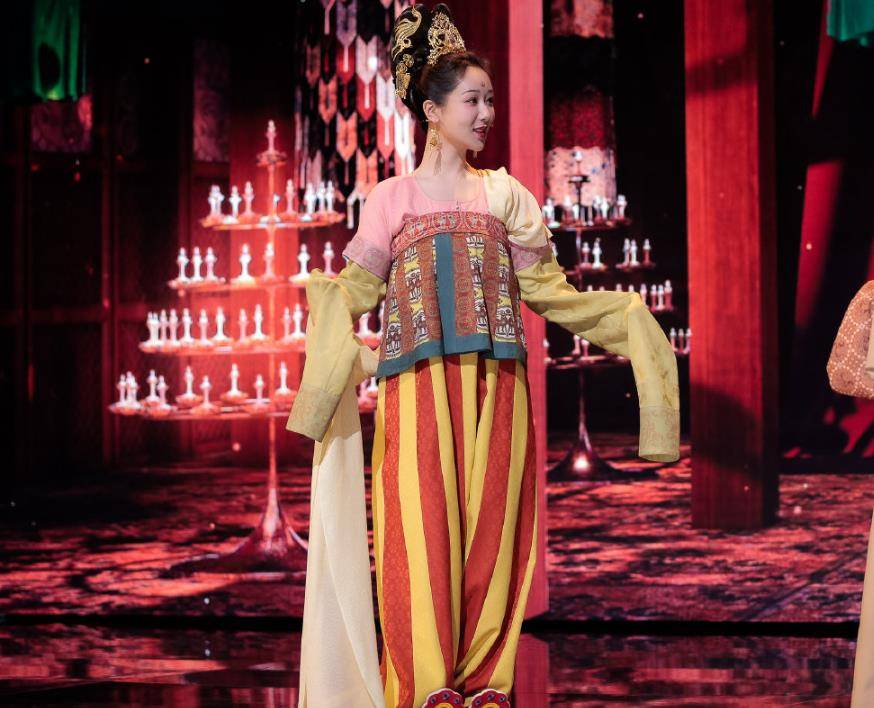 原创杨紫文成公主造型曝光见到观众评价青簪行口碑稳了