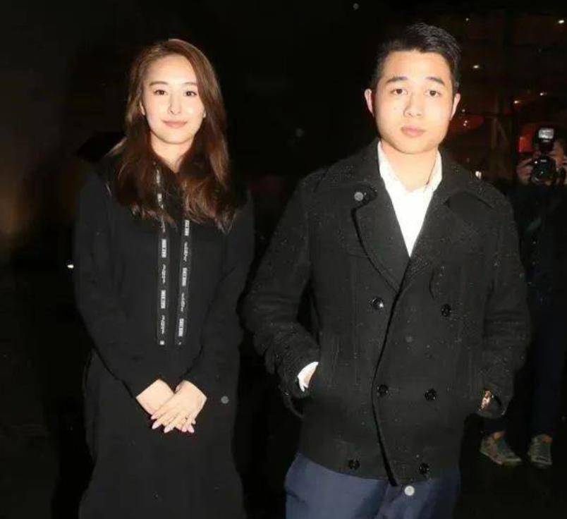 原创31岁tvb小花陈滢豪宅曝光身家不菲开百万豪车差点成何鸿燊儿媳