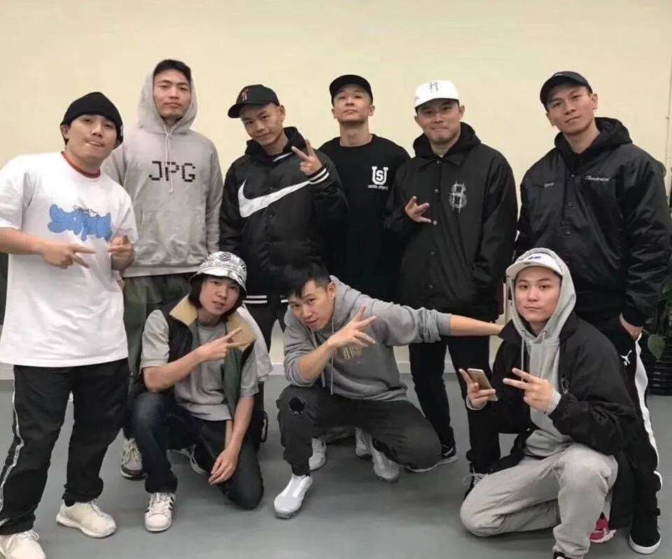 角斗舞仕街舞名人堂之bboy公孙无名