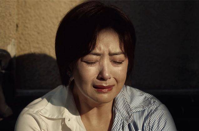 如果说蒋欣的哭戏有感染力,吴越落泪就是教科书级别的演技,张国立话音