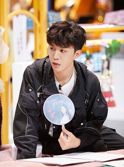 《明星大侦探》:nznd破冰归来?