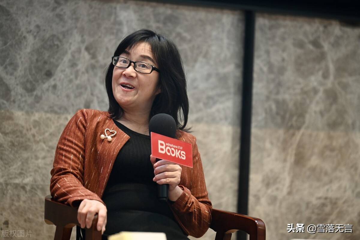 余杨:从恩爱到家暴,他们只用了2个月_余秀华_杨楚策_时候