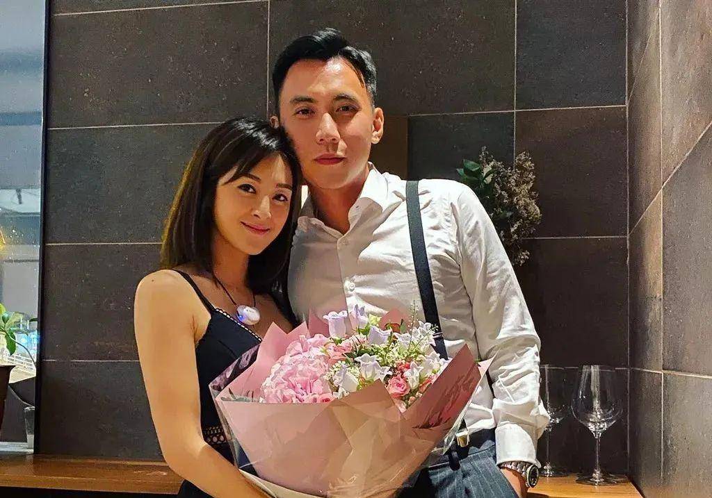 33岁女星被嘲"最丑港姐",凭实力赢好评_名雅_朱千雪_角色