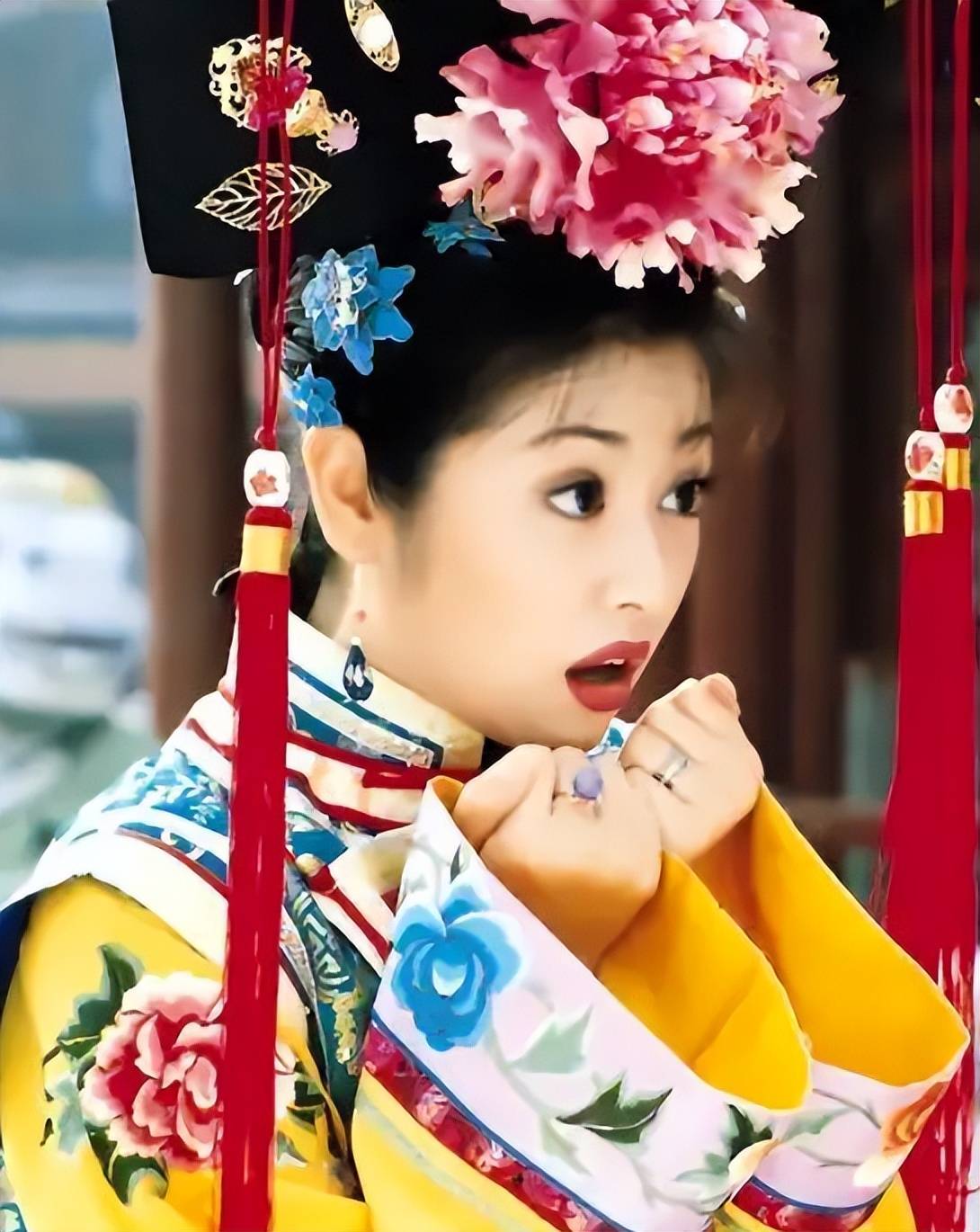 1999年《还珠格格2》《食神》中的赵姗姗,这个时候林心如也是20出头